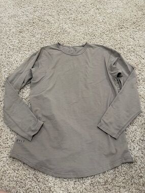 BYLT Basics Long Sleeve Crew in Taupe Gray